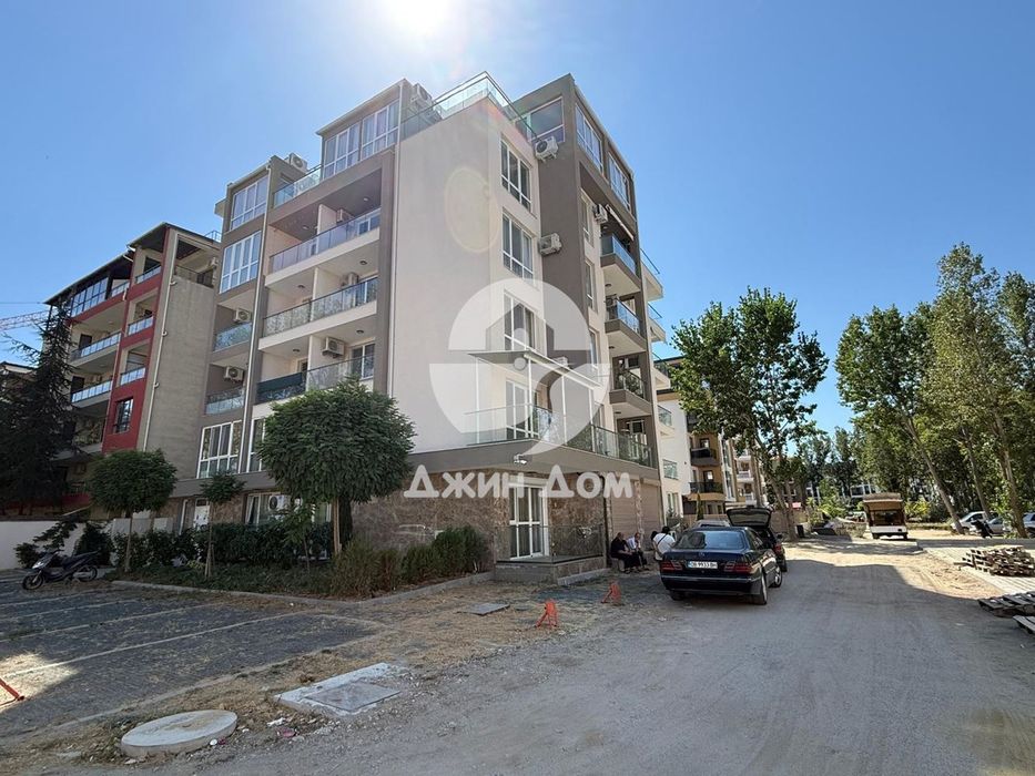 Продава се Двустаен апартамент в к.к. Слънчев бряг - 42 кв.м за 2667 €/кв.м - Снимка #12