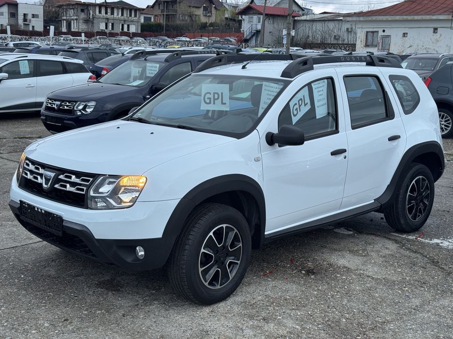 Dacia Duster 1.6 Benzina + GPL fabrica-EURO 6 – 2017 – 165.000 km
