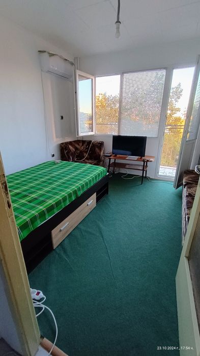 Дава се под наем Едностаен апартамент в Пловдив, Кършияка - 30 кв.м за 239.7 € - Снимка #2