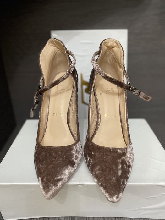 Продается туфли