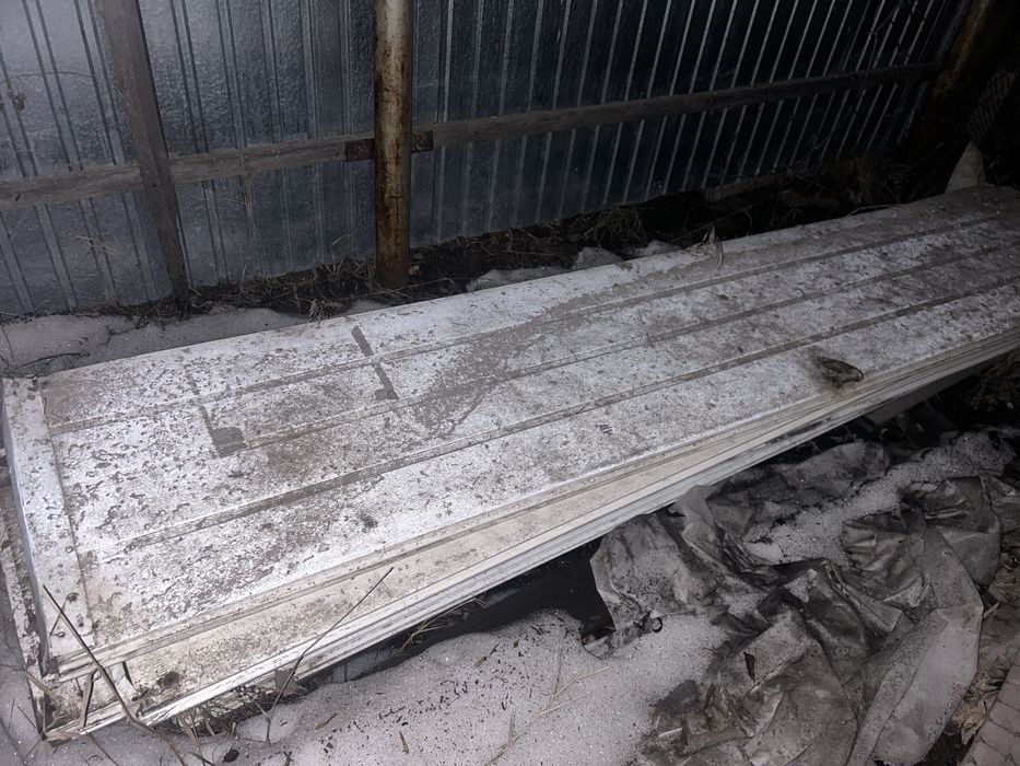 Продам секционные ворота