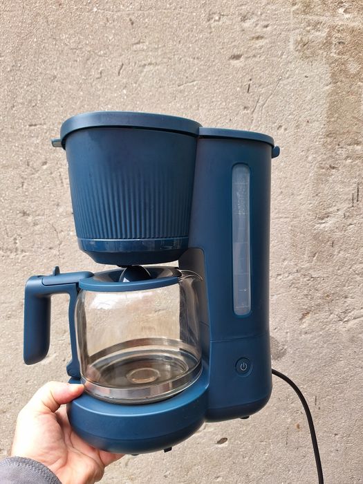 Vând cafetieră,filtru cafea.