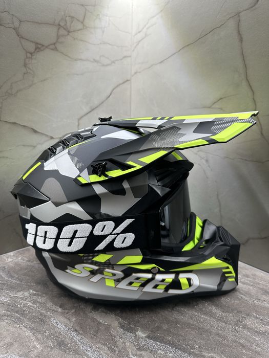 НОВО! Комплект кросови каски с очила