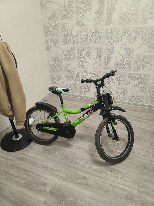 Продам велосипеды 1большой 1 маленький