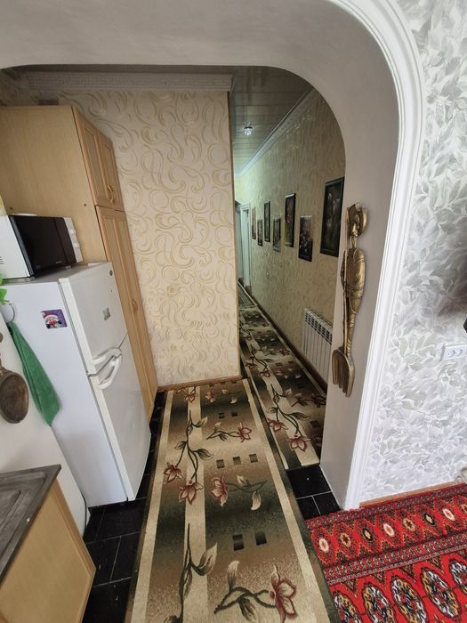 Срочно! 3х комнатная 1й этаж, ориентир Динамо