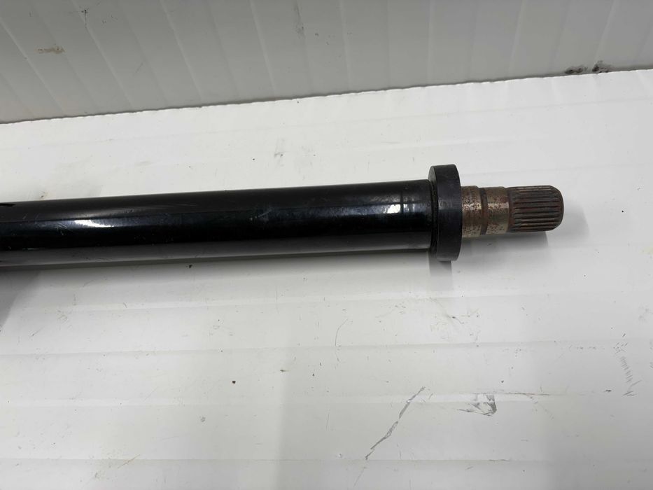 Предна дясна полуоска БМВ Ф40 Ф44 Ф45 Х1 Ф48 Х2 Ф39 Мини Кънтримен