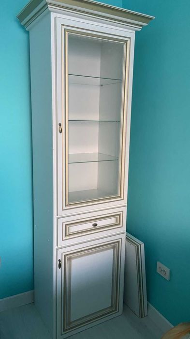 Горка, белый цвет