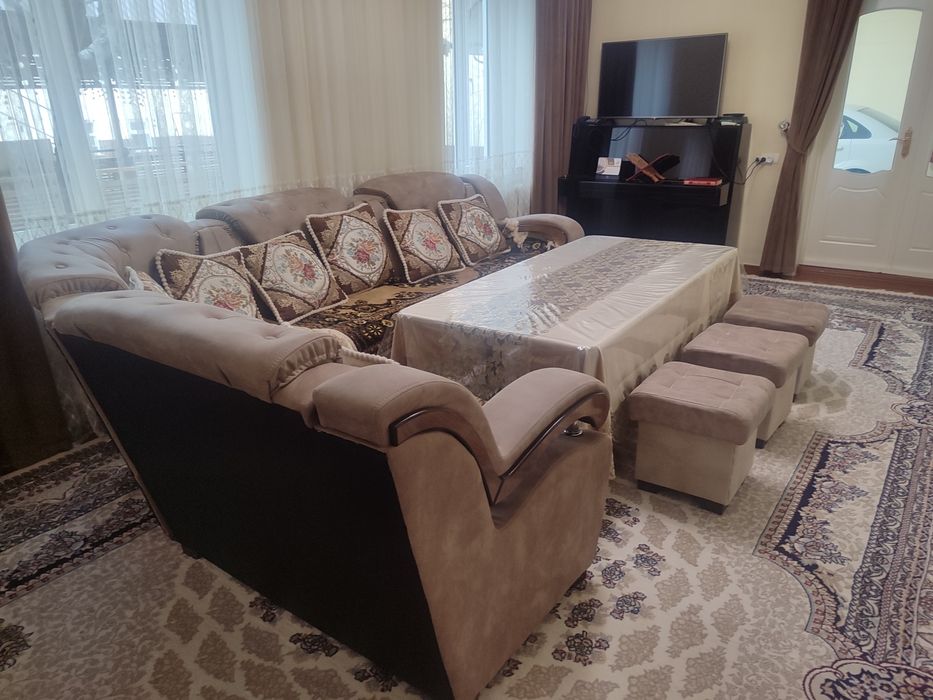 Качественная мягкая мебель для уюта и комфорта!

Продаётся б/у мягкая