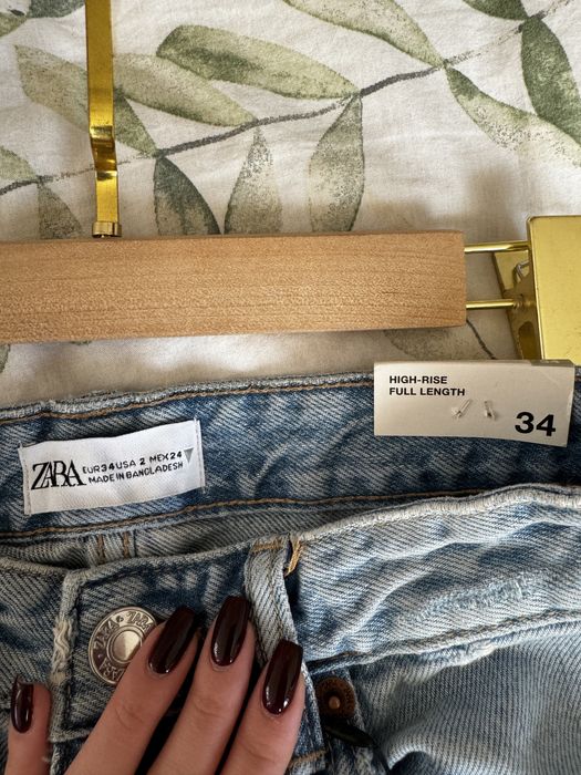 Новые джинсы Zara