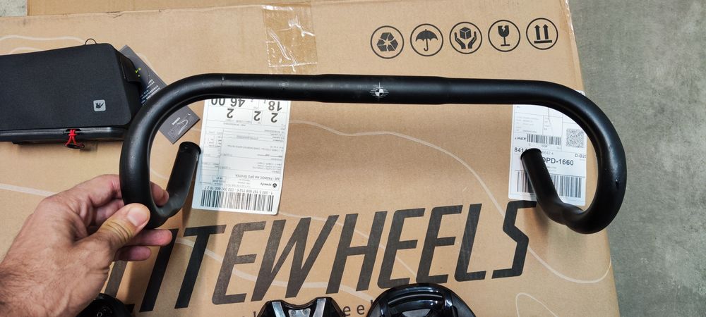 Вело части - седалки кормило лапи