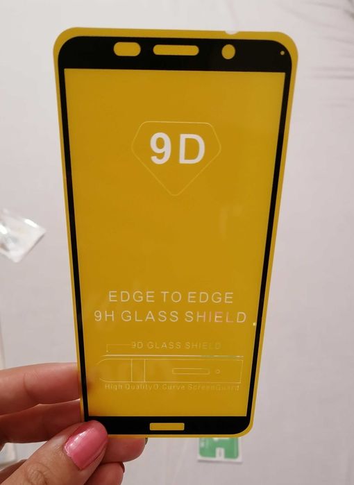 Протектор и кейс за телефон