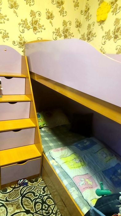 Продаётся Двухъярусная кровать