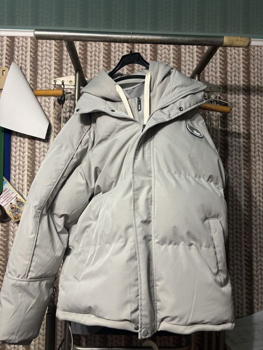 Продам зимнюю куртку