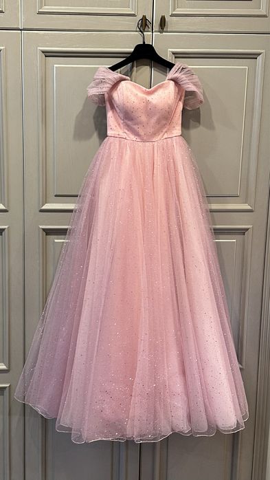 Платье на мероприятие