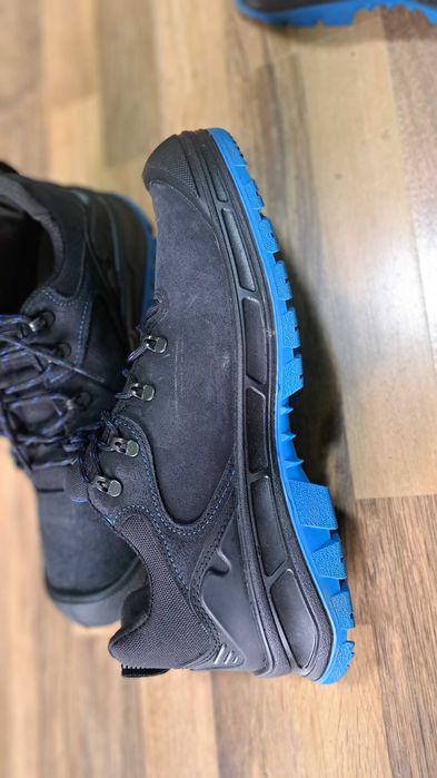 Работни с бомбе,кожени,нови-различни чифтове,размери от 38 до 48 номер