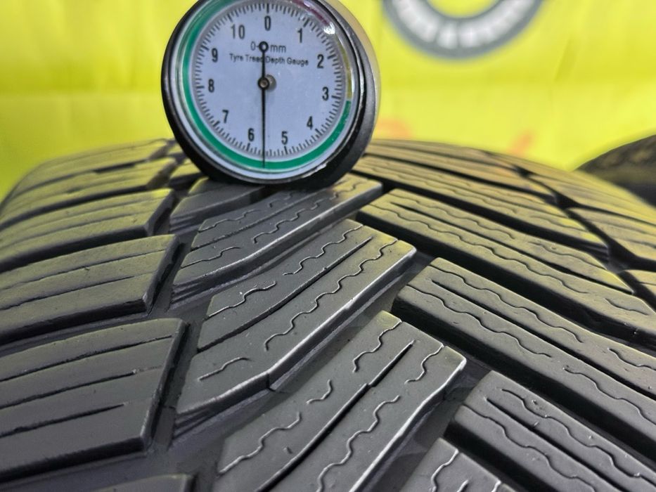 215/65R16 98H Michelin 6,1-5,5mm stare foarte buna