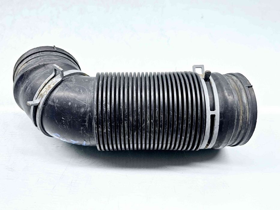 Tub admisie aer Volkswagen Passat B6 (3C2) [Fabr 2005-2010] 1K0129684B