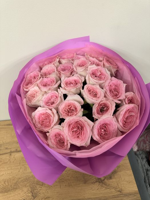 25штук роза букет б/у