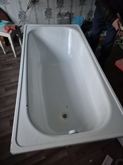 Продам ванну б/у
