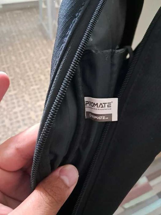 Geantă laptop Promate Alpha-BP 15.6" + suport reglabil CADOU
