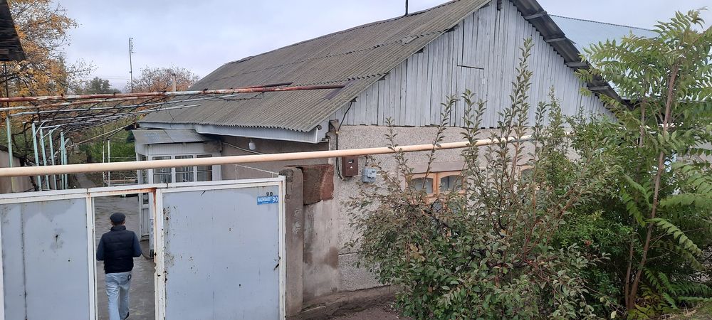 Дом уй сотаман 6 соток