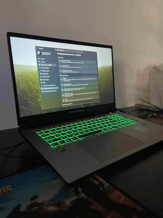 Ноутбук игровой Thunderobot