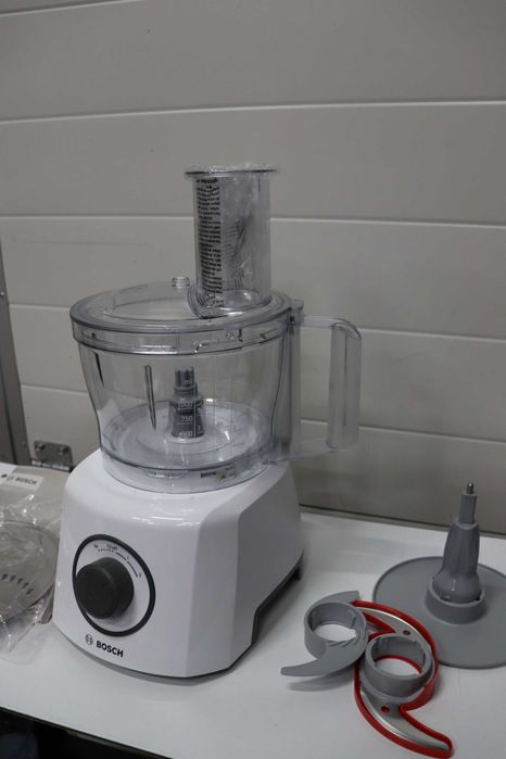 Bosch MultiTalent 3 MCM3100W, 20 функции, купа за смесване 2,3л, 800W