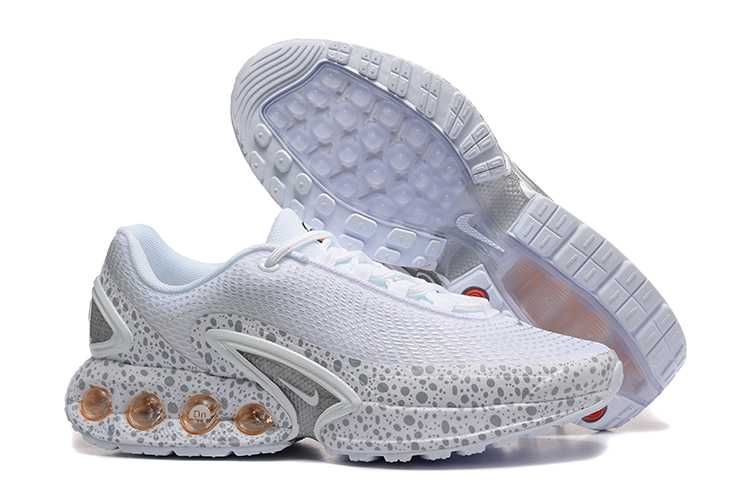 Продавам нови мъжки маратонки NIKE Air Max Dn Se Prm налични 41 и 43