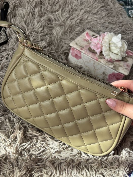 Cavali Class - Маслилено Зелена Чантичка