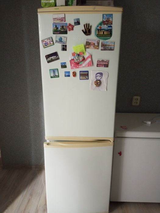 Продам холодильник