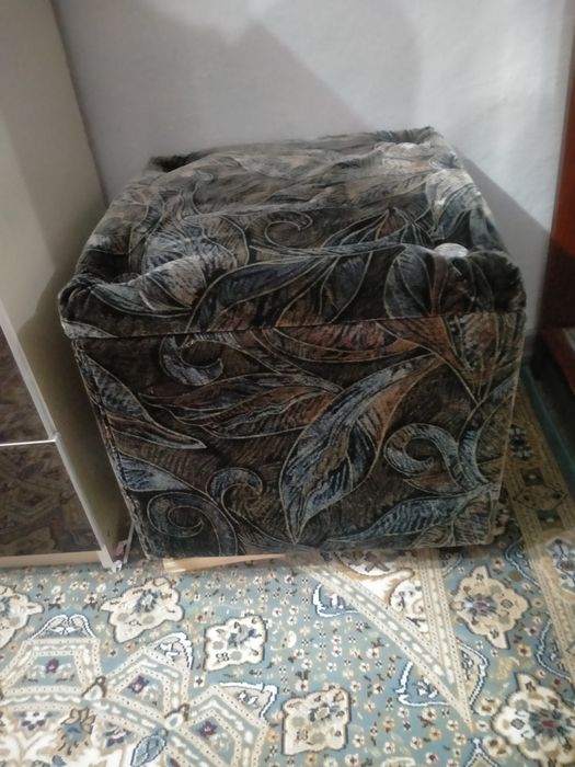 Продам диван тройка