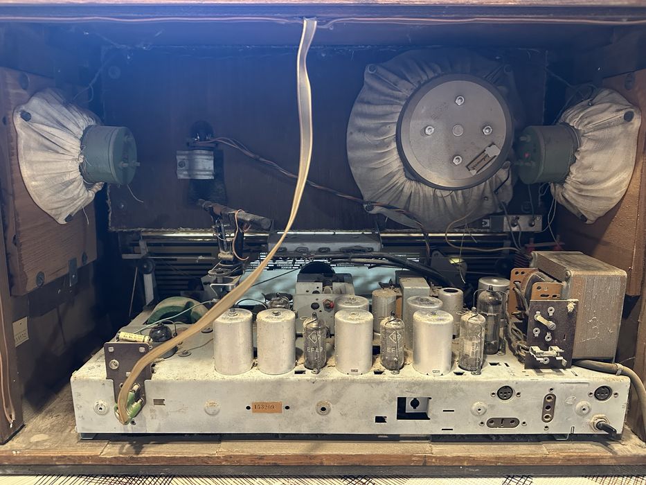 Ретро лампово  радио Olympia 571 W