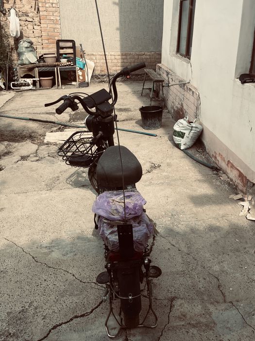 электроскутер М16