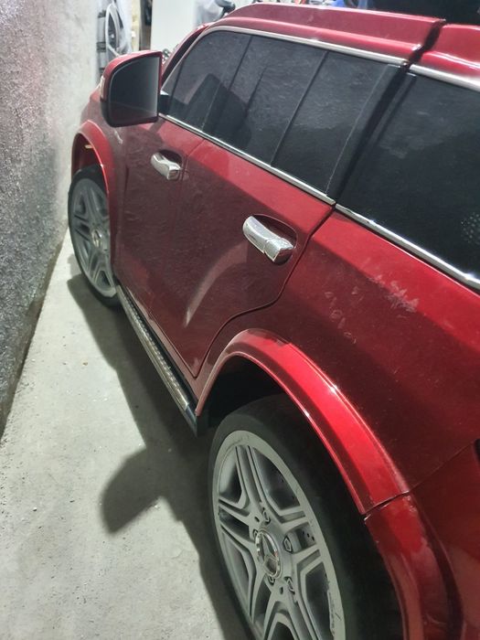 Masina electrica pentru copii