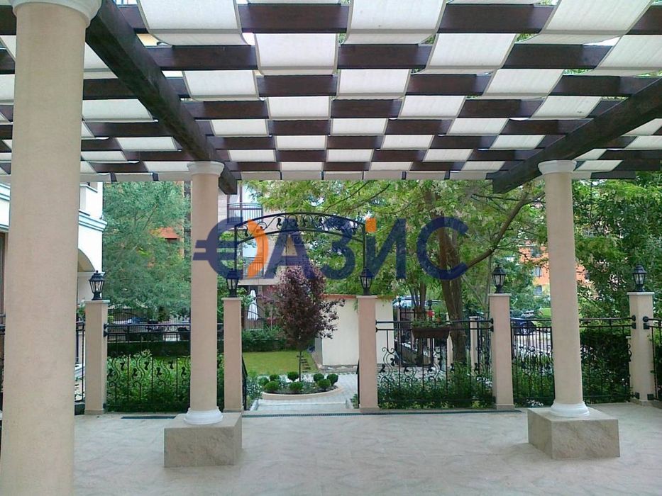 Апартамент с 1 спалня в комплекс „Сезони 3“, Слънчев Бряг, 60.24 кв. м