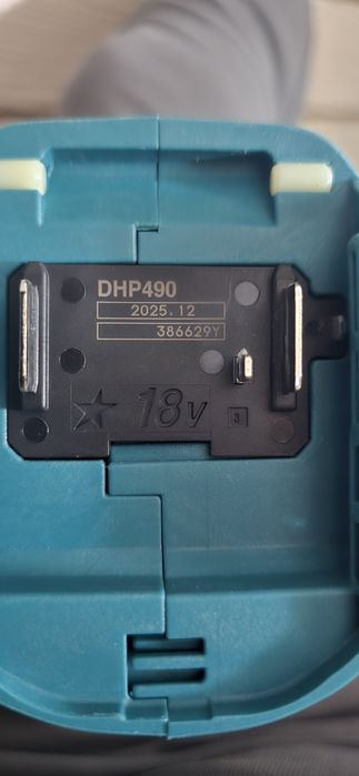 Makita DHP490SF1J