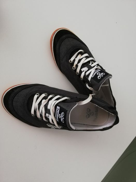 Teniși Hummel, mărimea 36