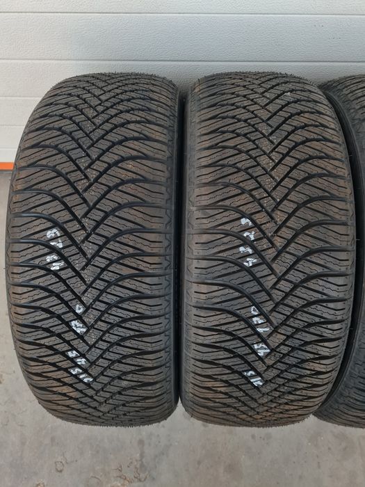 Нови всесезонни гуми 4 броя GOODRIDE AllSeasonElite 215 45 R17 дот4823
