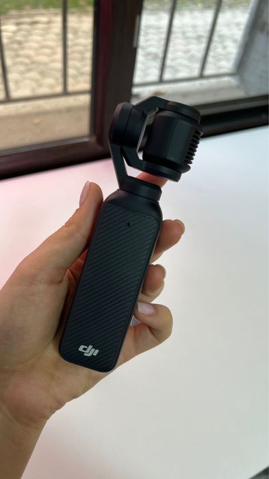 Видеокамера DJI OSMO POCKET 3