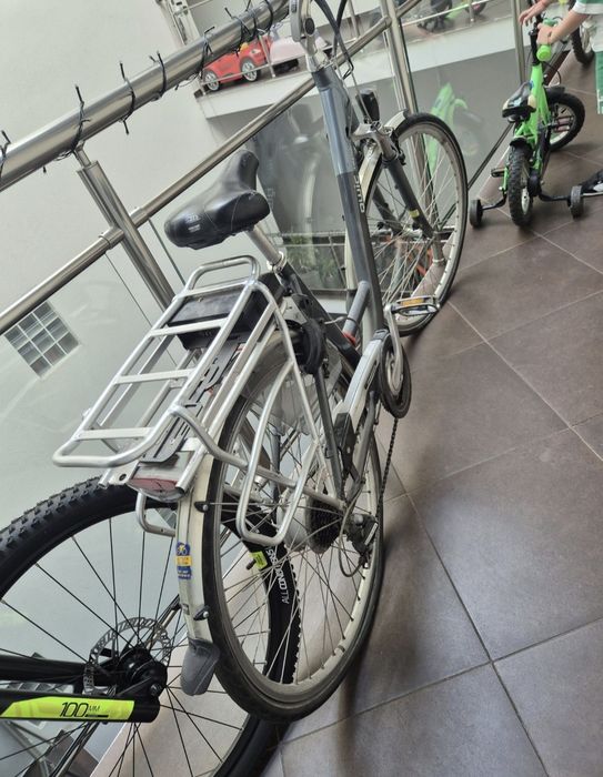 Vând bicicleta electrica Quick