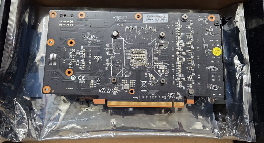 Placa Video RX6600, 8Gb DDR6, stare impecabila