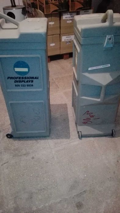 Panou expozitional tip Paianjen Made in USA mese sampling