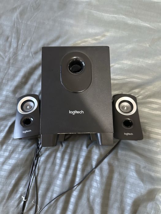 Boxe Logitech Z313 2.1 – 25W RMS
