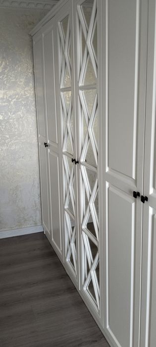 Продам 6-дверный шкаф