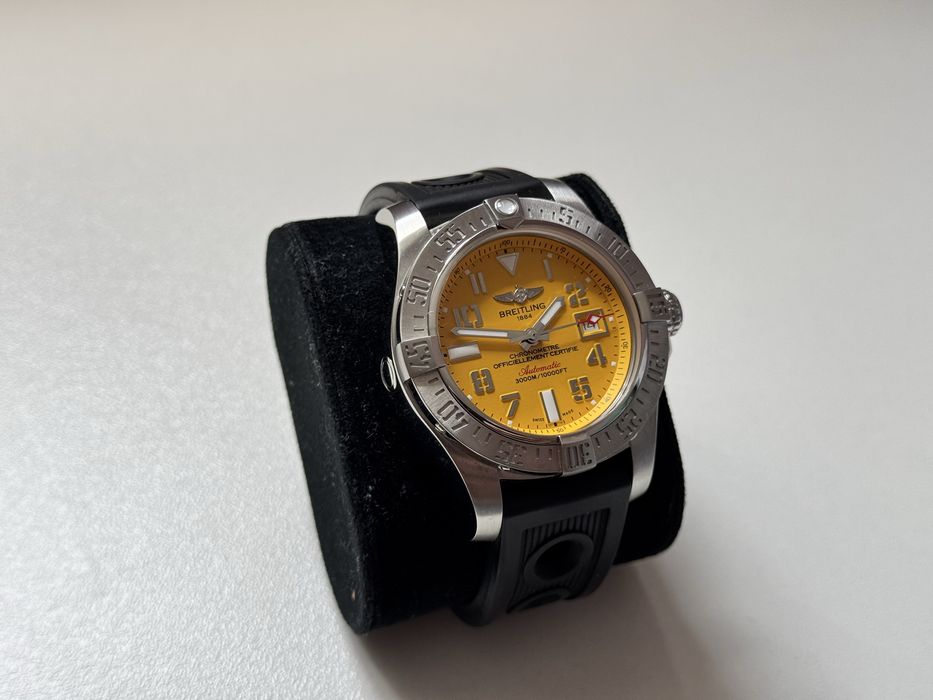 Като Нов Breitling Avenger II Seawolf A17331 Automatic