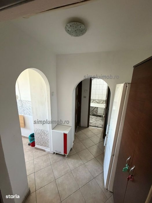 Decomandat 2 Camere Etaj Intermediar Piata Sudului Alexandru Obregia