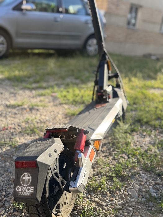 Kukirin M4 Max de vanzare