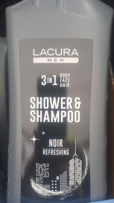 Vând gel de duș și sampon