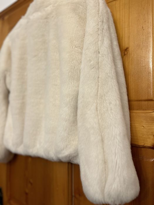 Hăinuță de blană