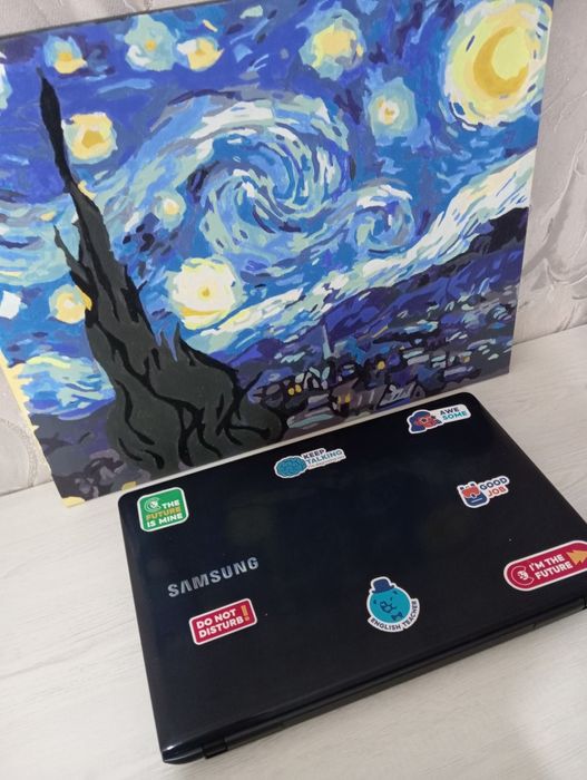 Продаю ноутбук Samsung